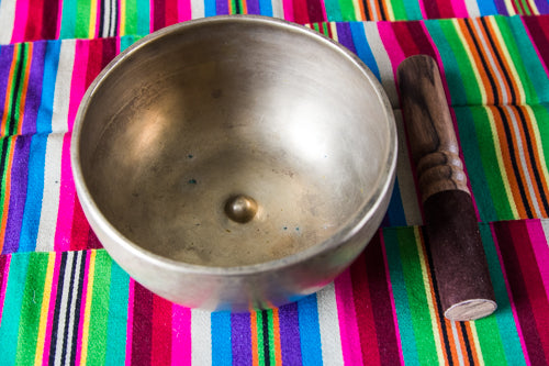 Lingam Singing Bowl