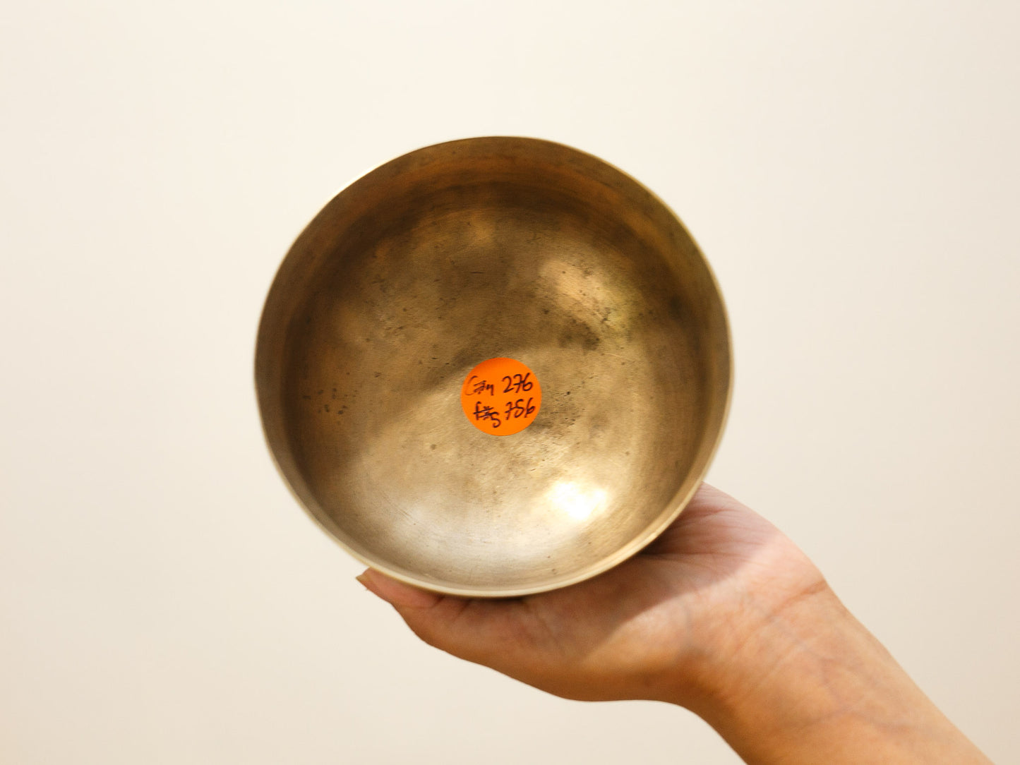 Small Tara Singing Bowl - Base Note G#4 (276 Hz)