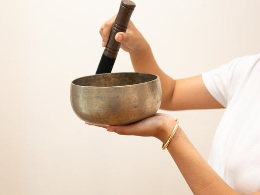 Remuna Singing Bowl - Base note A3 (223 Hz)