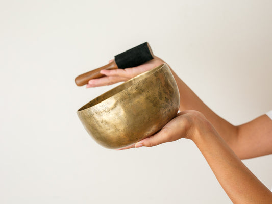 Tara Singing Bowl - Base Note F#3 (180 Hz)