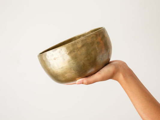 Tara Singing Bowl - Base Note G#3 (211 Hz)