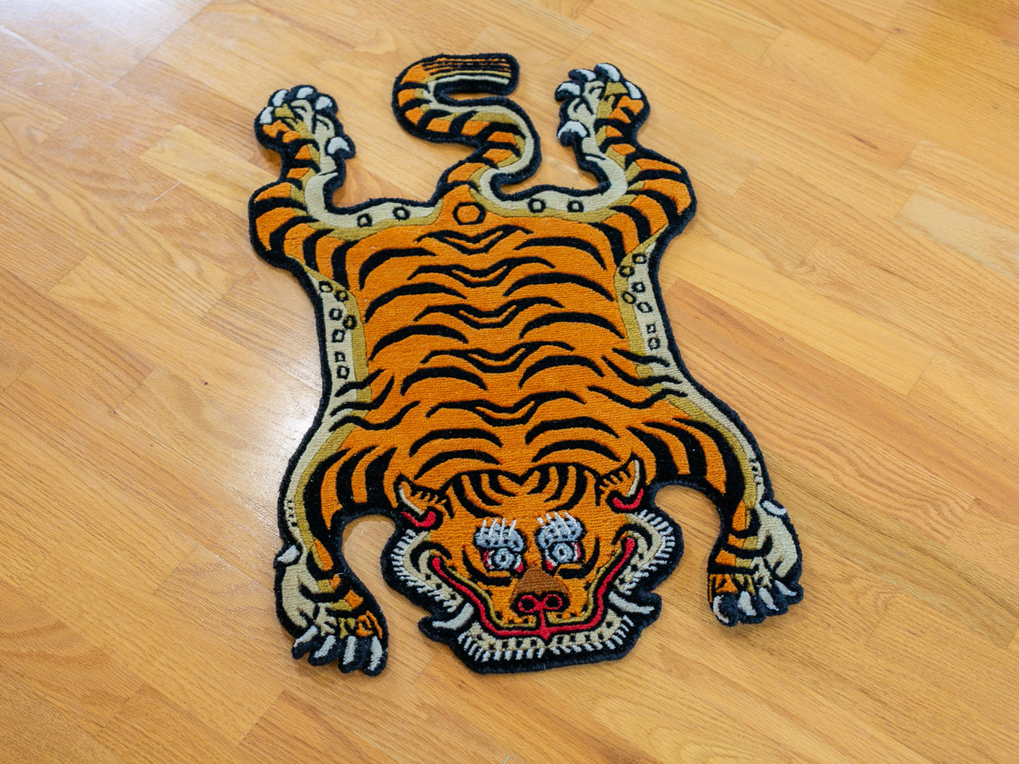 Medium Tibetan Tiger Rug (4 colours)