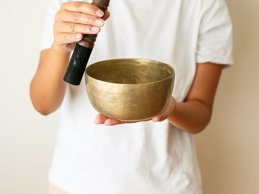 Tara Singing Bowl - Base Note C#4 (275 Hz)