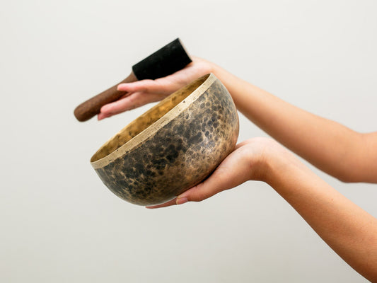 Tara Singing Bowl - Base Note D3 (143 Hz)