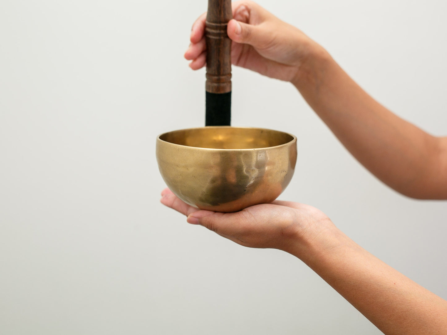 Small Contemporary Flow Singing Bowl - Base note G4(389)