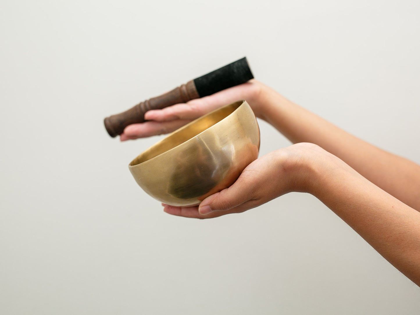 Small Contemporary Flow Singing Bowl - Base note G4 (392)