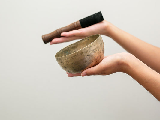Small Tara Singing Bowl - Base Note D#4 (309 Hz)