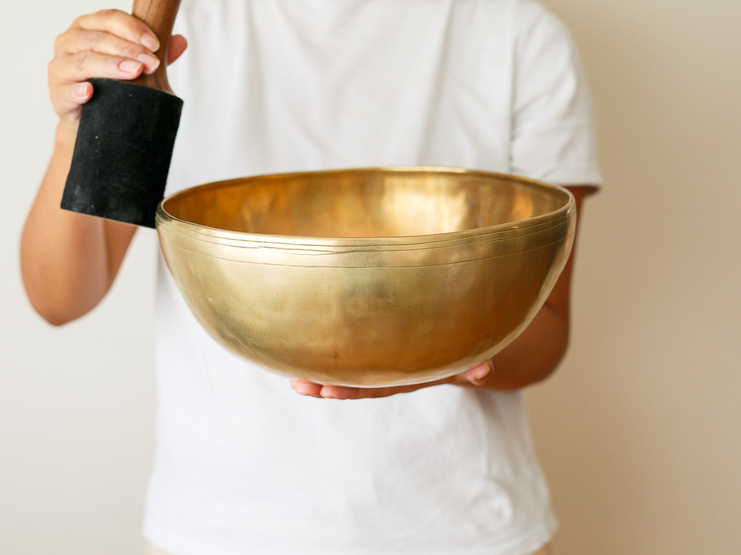 Low and Light Bowl - Base note G#2 101 Hz