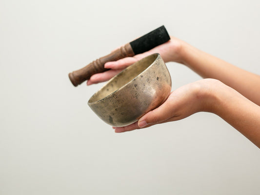 Small Tara Singing Bowl - Base Note F#3 (188 Hz)