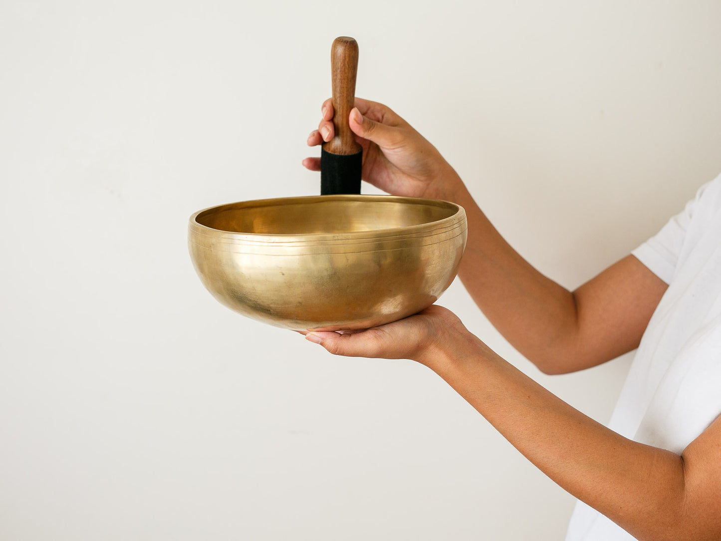 Low and Light Bowl - Base note G3 195 Hz
