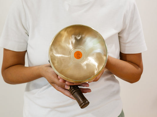 15 cms Easy Play Singing Bowl – C4 263 Hz