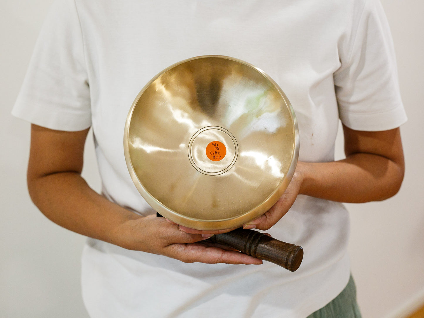 17.5 cms Easy Play Singing Bowl – F#3 186 Hz