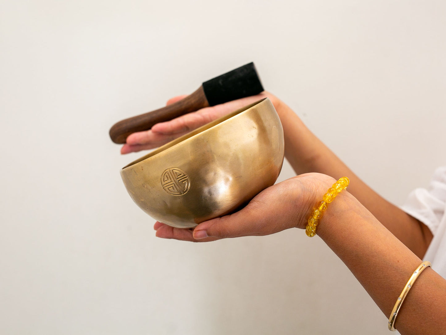 Hand Hammered Moon Singing Bowl - Base Note E4 (324) Hz