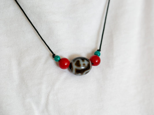 Dziri Bead Necklace