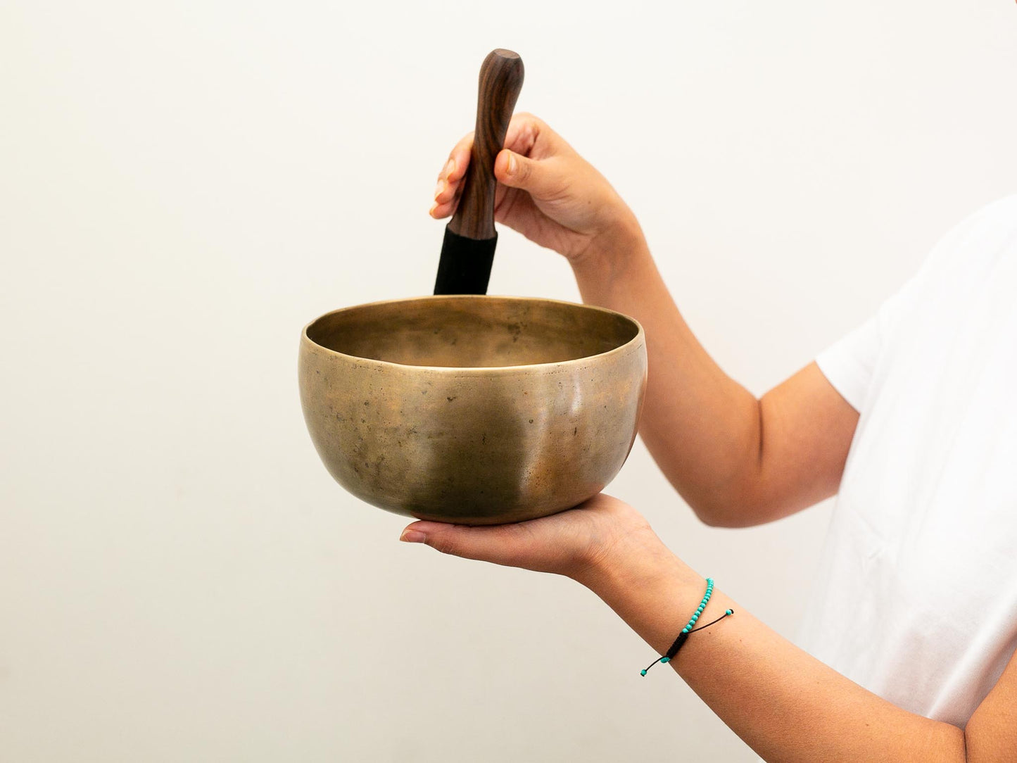 Tara Singing Bowl - Base Note F3 (175 Hz)