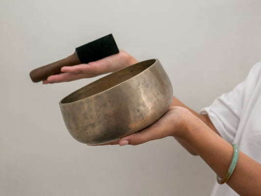 Remuna Singing Bowl - A3 (218 Hz)