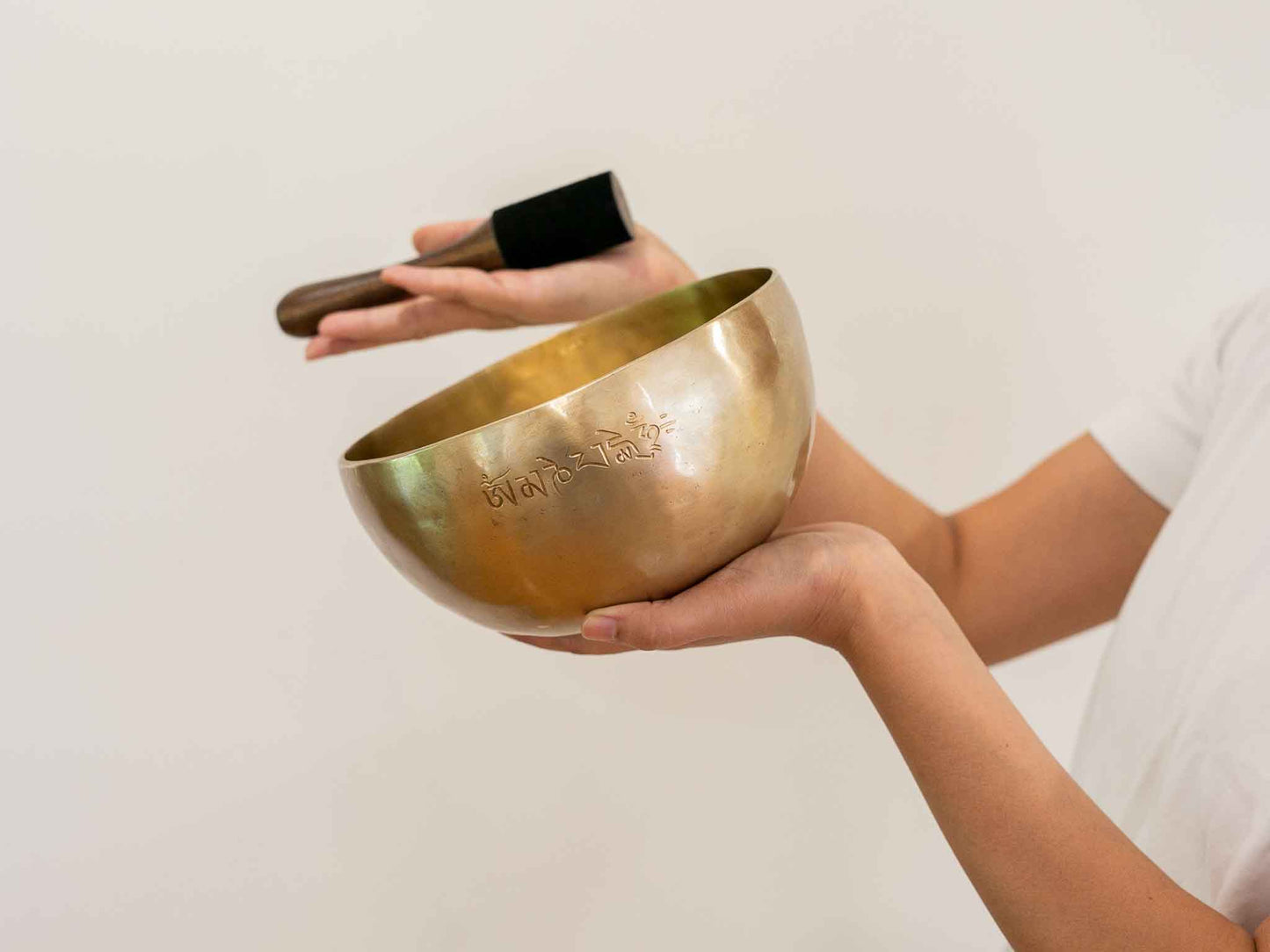Hand Hammered Moon Singing Bowl - Base Note G#3 213 Hz