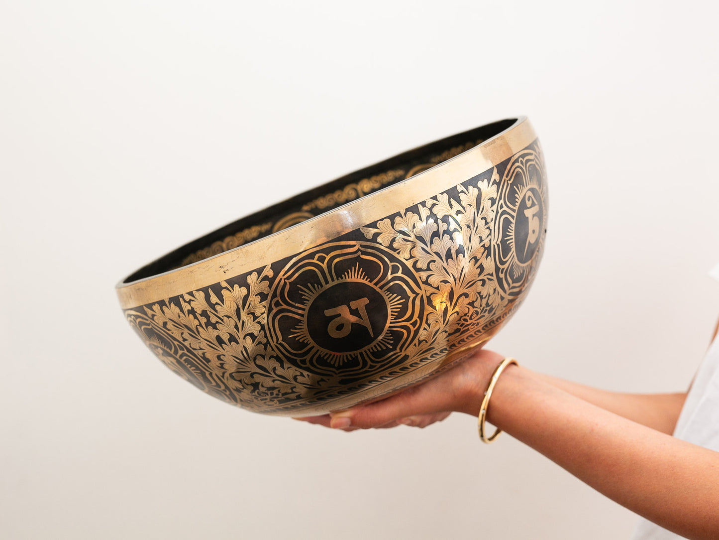 Cosmic Mandala Singing Bowl (G#2 104)