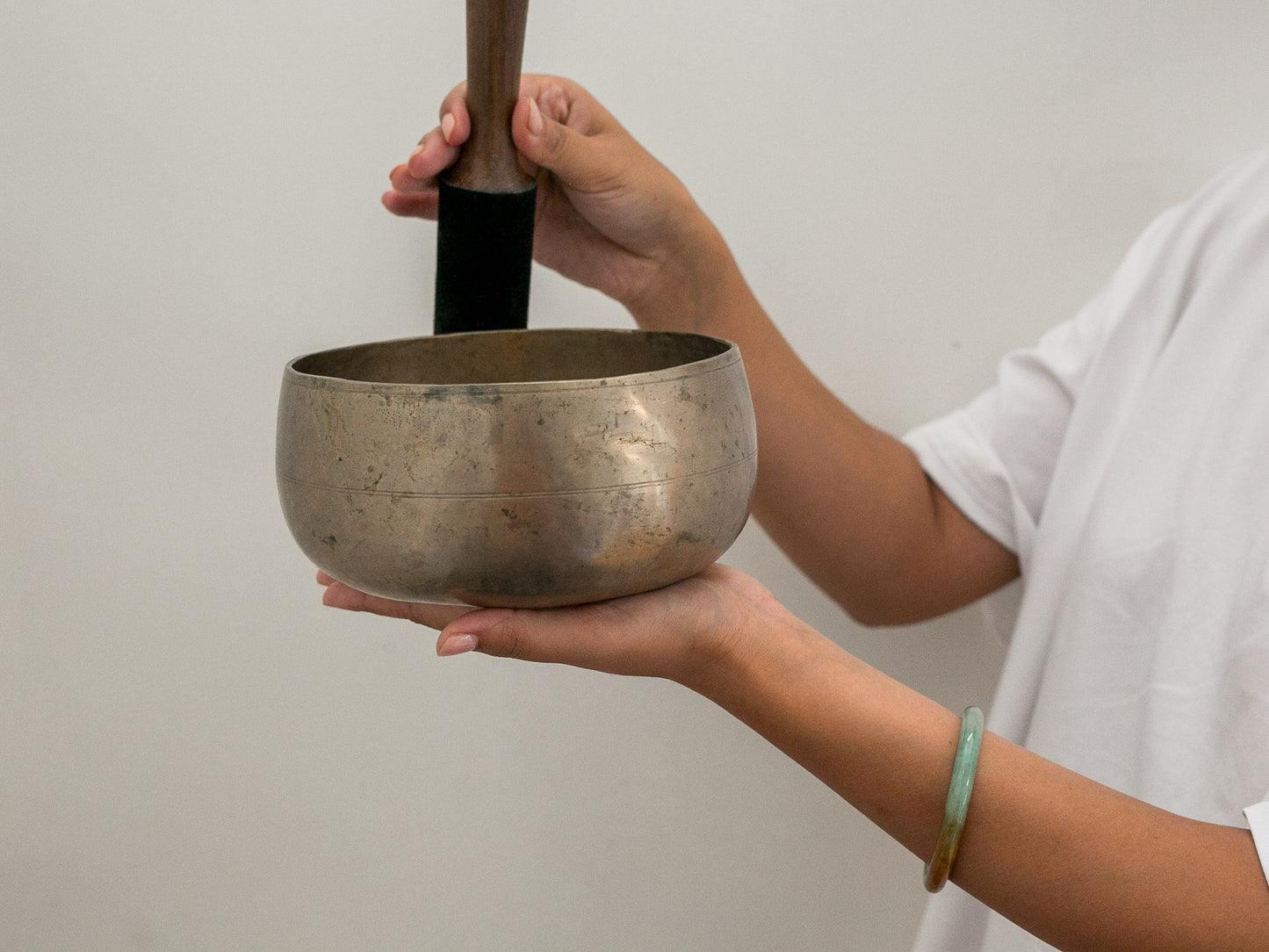 Remuna Singing Bowl - G#3 (204 Hz)