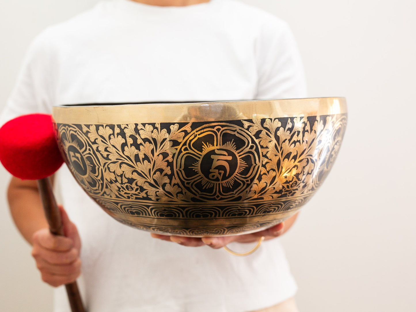 Yantra Singing Bowl (F#2 92)