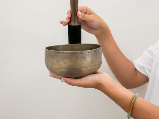 Remuna Singing Bowl - A#3 (238 Hz)