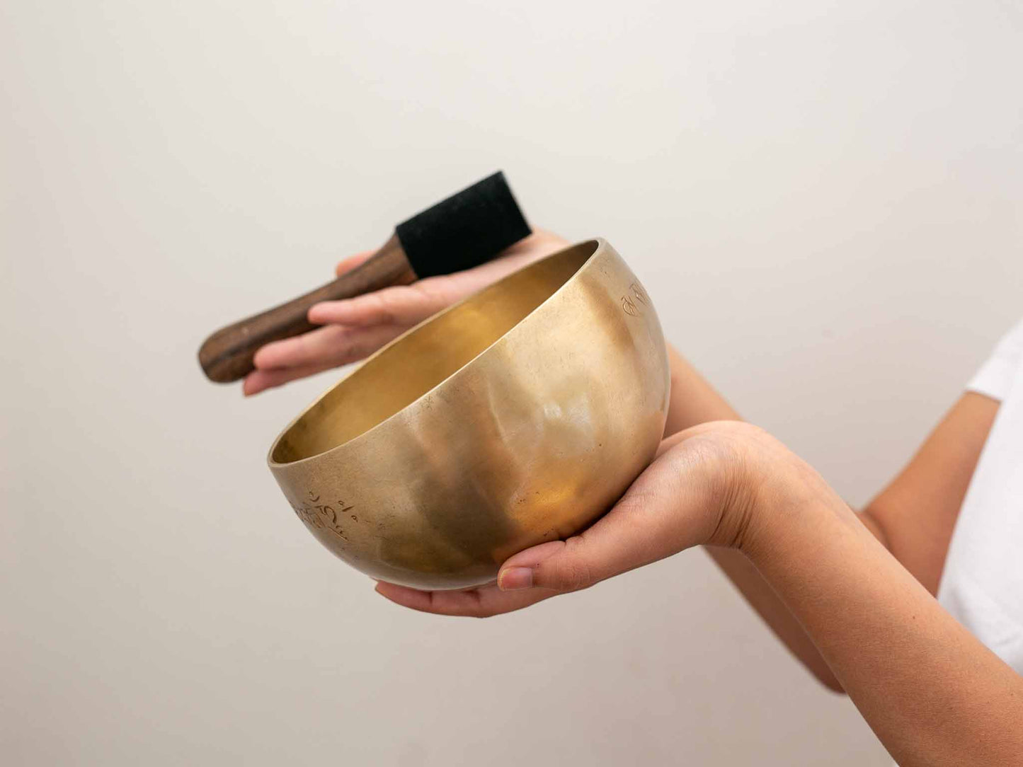 Hand Hammered Moon Singing Bowl - Base Note A#2 117 Hz