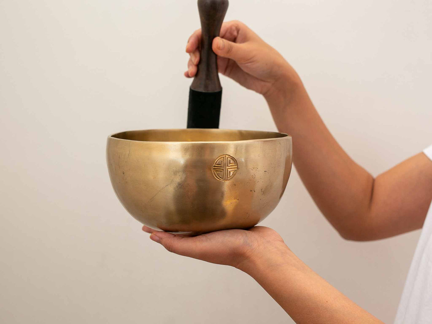 Hand Hammered Moon Singing Bowl - Base Note G#2 104 Hz