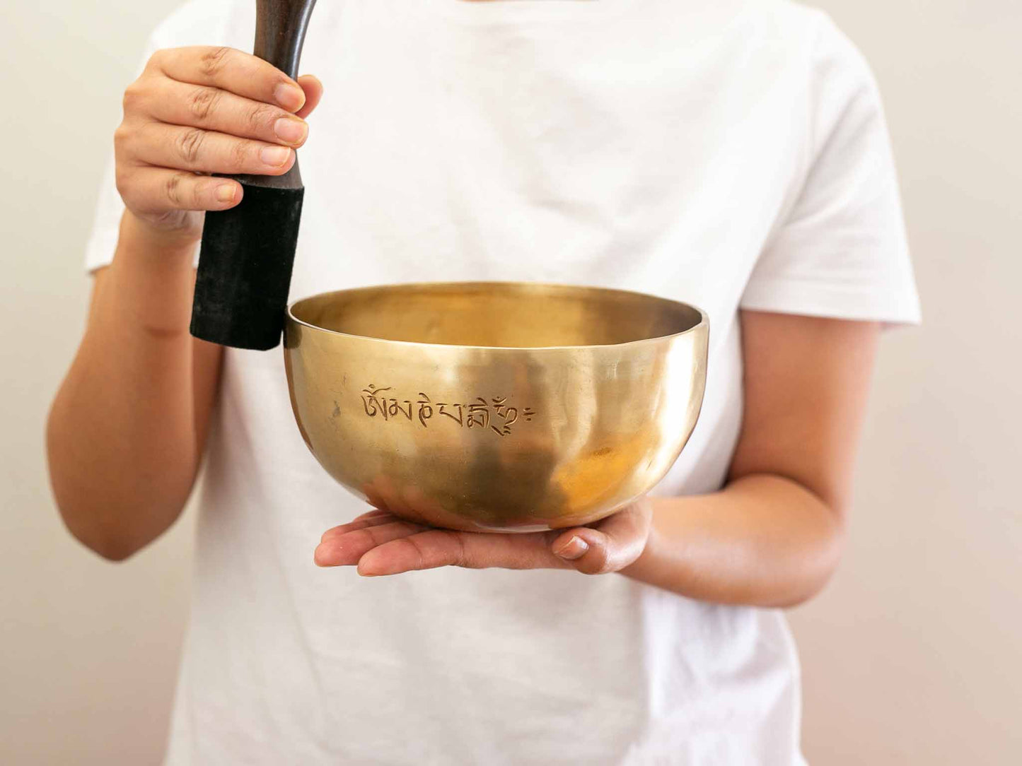 Hand Hammered Moon Singing Bowl - Base Note F#3 179 Hz