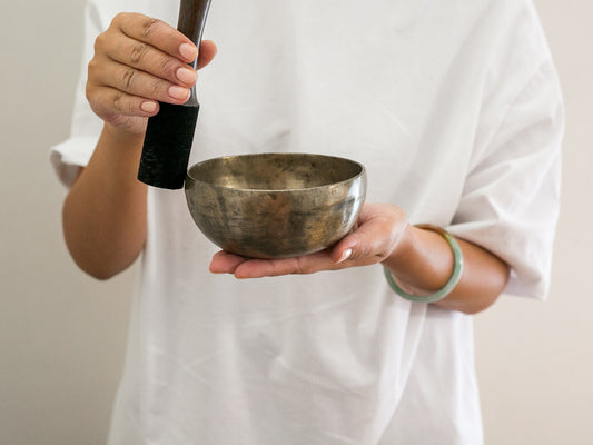 Small Tara Singing Bowl - Base Note F3 (177)