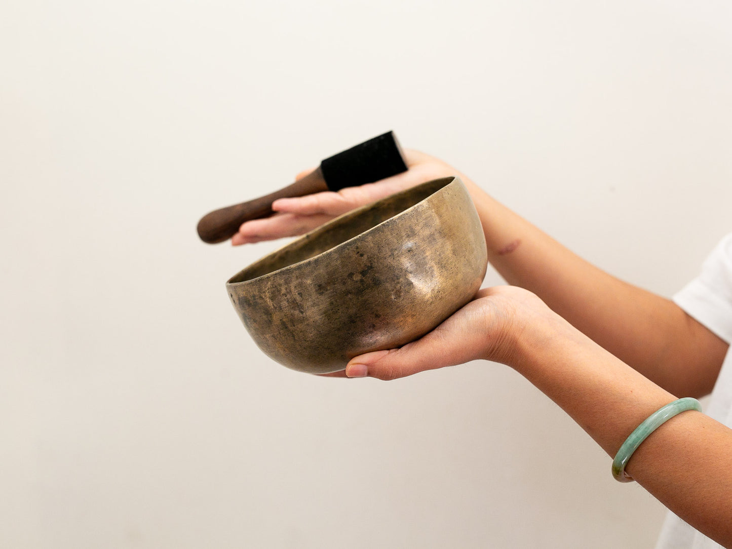 Tara Singing Bowl - Base Note A#3 (238 Hz)