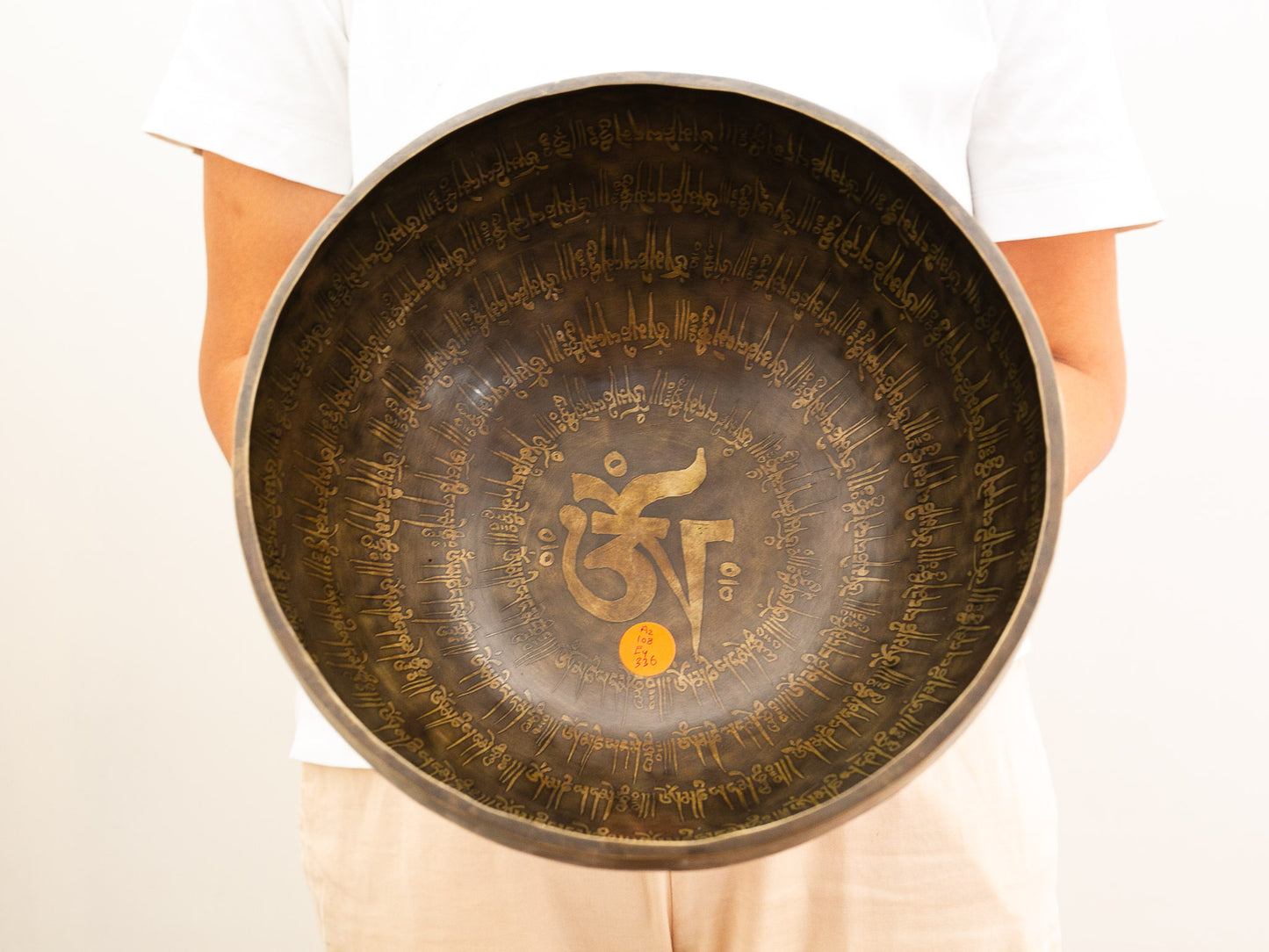 Large Compassion Tibetan Singing Bowl - Base note A2 108 Hz