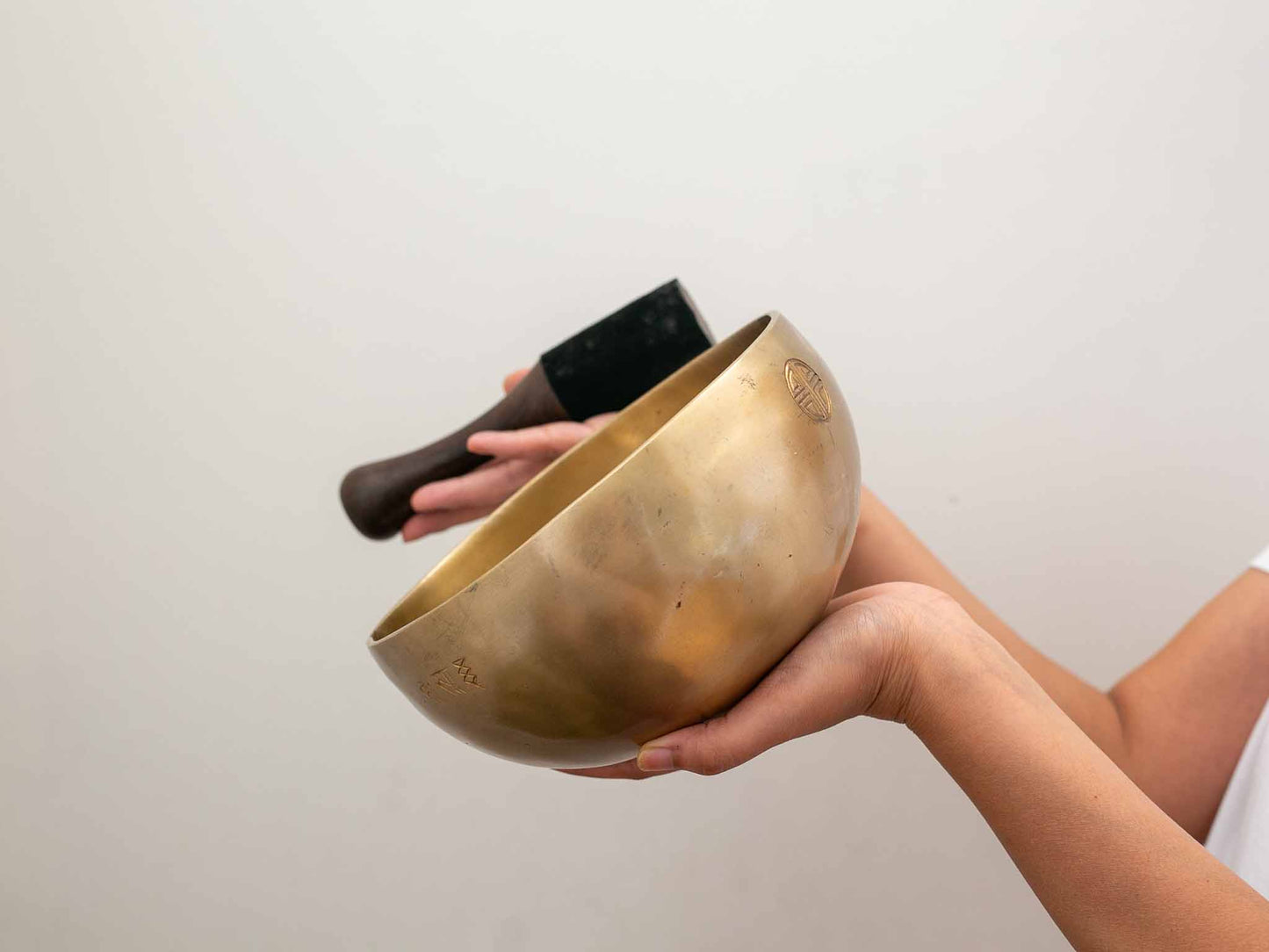 Hand Hammered Moon Singing Bowl - Base Note G#3 209 Hz
