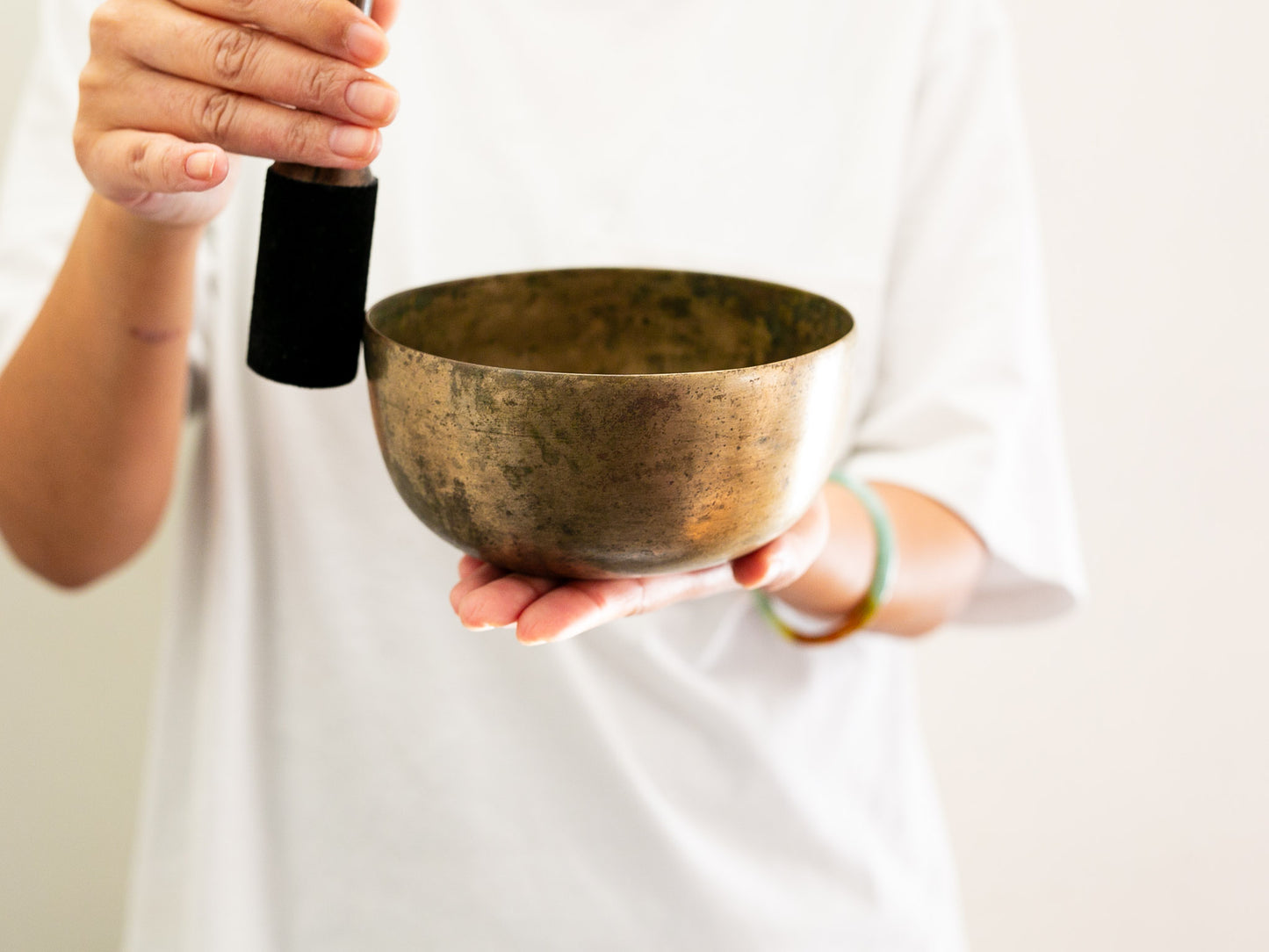 Small Tara Singing Bowl - Base Note G3 (199)