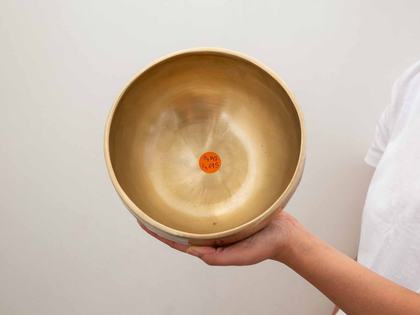 Hand Hammered Moon Singing Bowl - Base Note B2 242 Hz