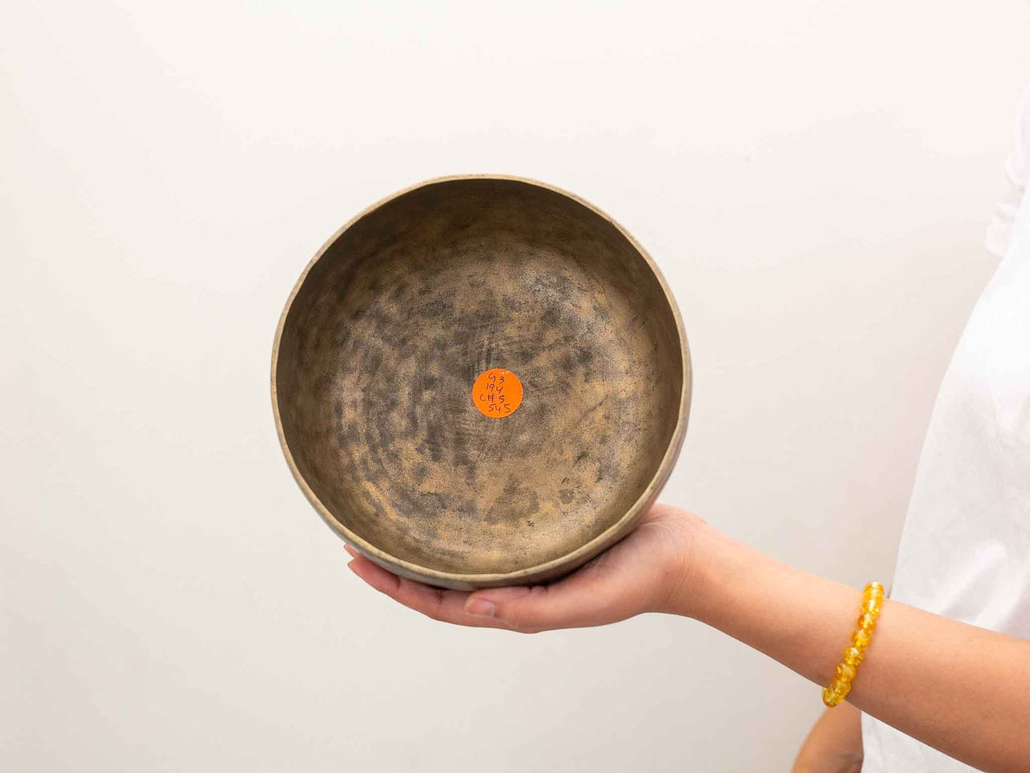 Tara Singing Bowl - Base Note G3 (194 Hz)