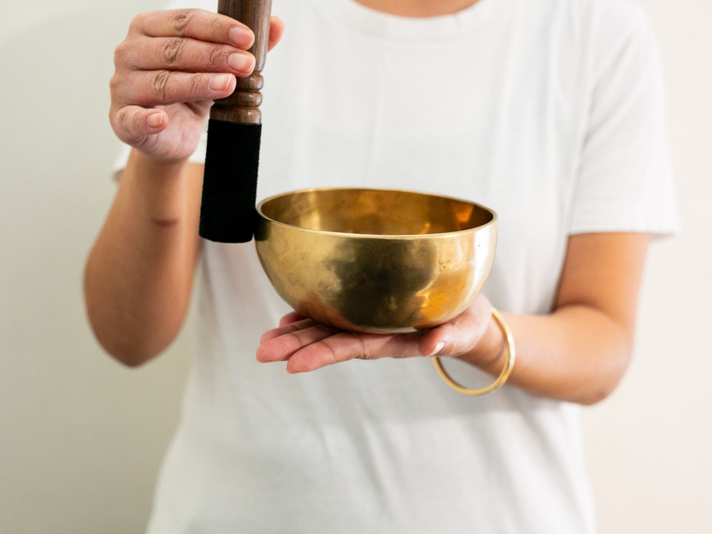 Small Contemporary Flow Singing Bowl - Base note F4 (355)