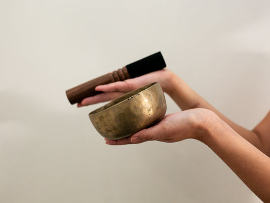 Small Tara Singing Bowl - Base Note A4 (436)