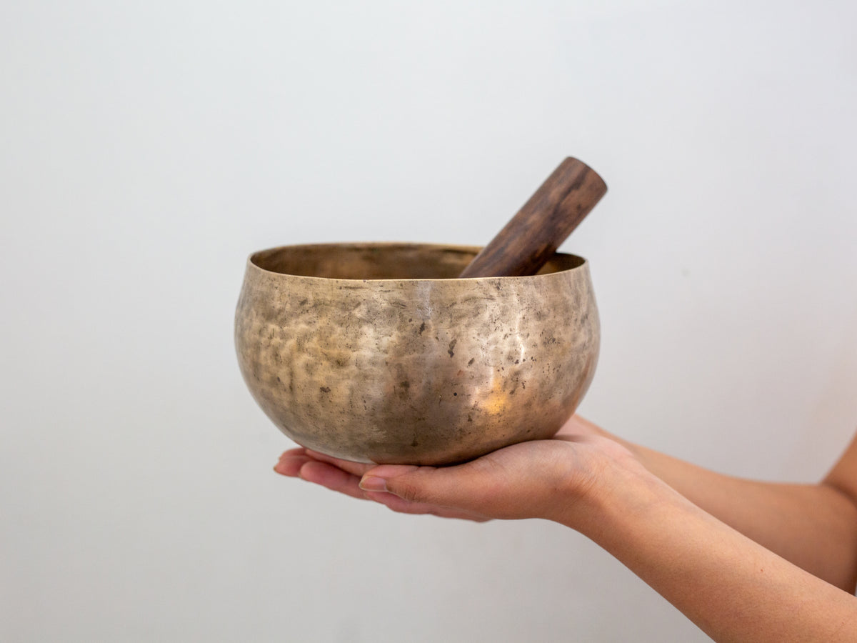 Copre Singing Bowl - C#3 137 Hz