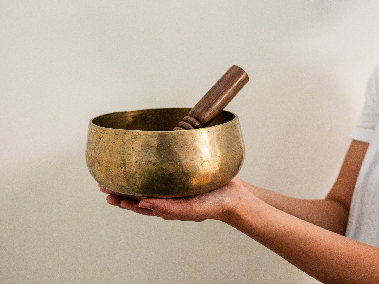 Remuna Singing Bowl - A3 (224 Hz)
