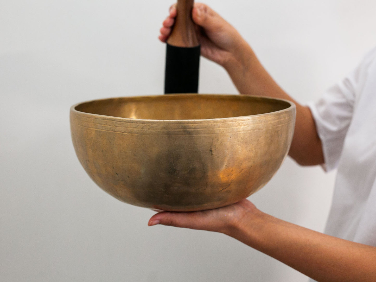Low and Light Bowl - Base note B2, 123 Hz