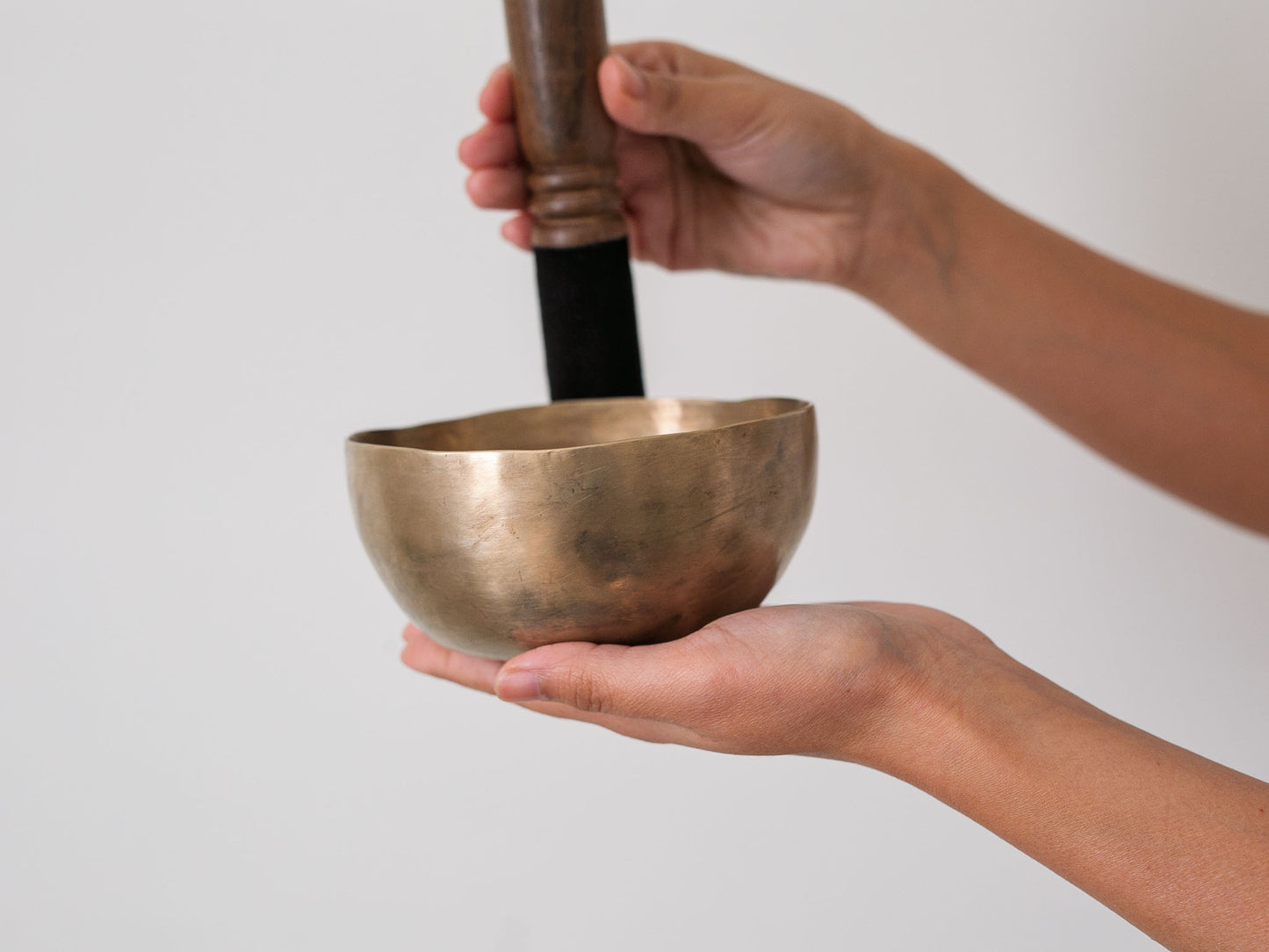 Small Tara Singing Bowl - Base Note D#4 (311 Hz)