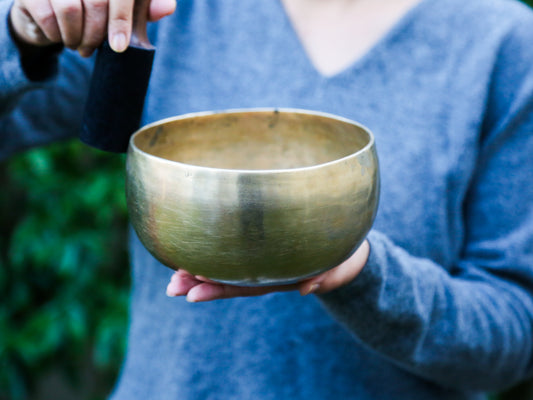 Remuna Singing Bowl - Base note G3 (200 Hz)