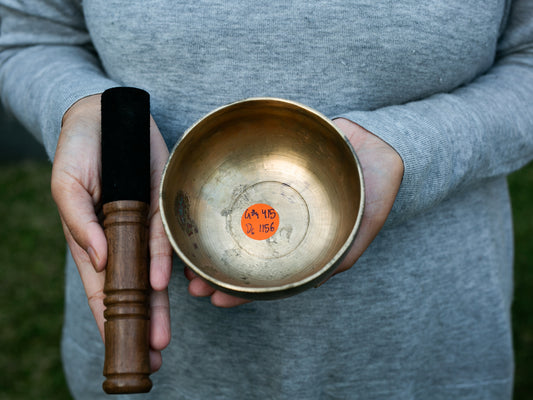 Small Old 'Tara' Singing Bowl - Base Note G#4 (415 Hz)