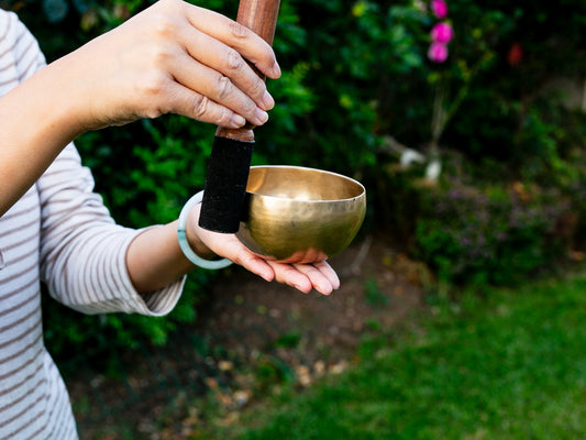 Small Contemporary Flow Singing Bowl - Base note B4 (504 Hz)