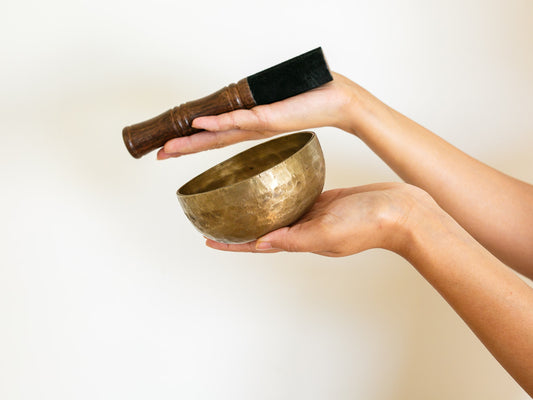 Small Tara Singing Bowl - Base Note C5 (508 Hz)
