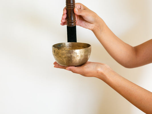 Small Tara Singing Bowl - Base Note G4 (382 Hz)