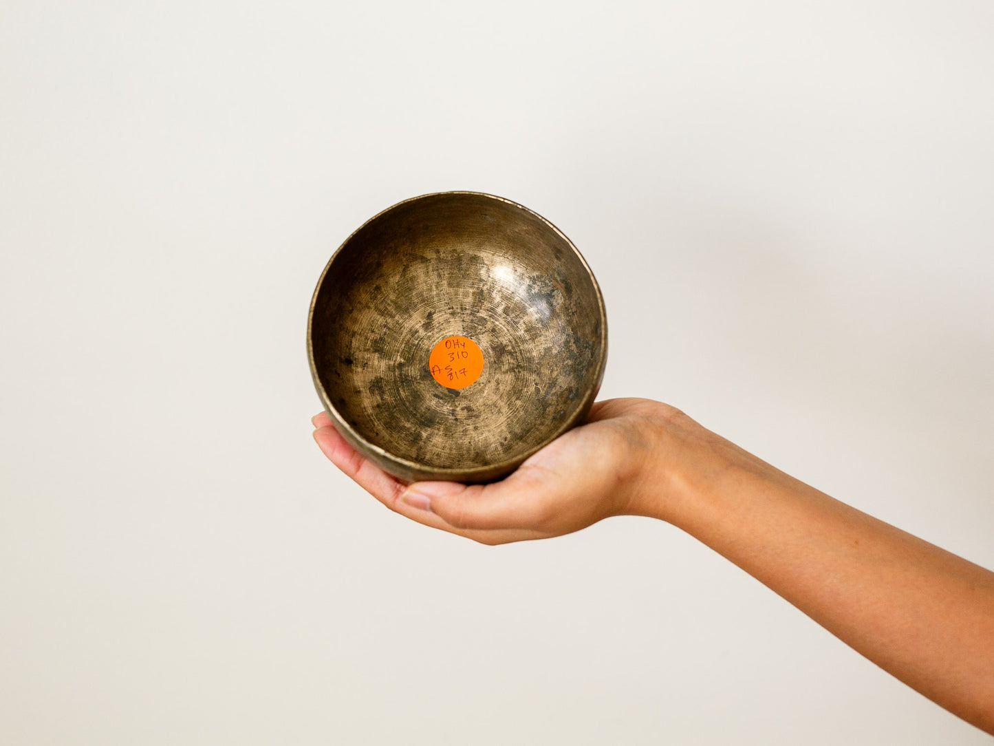 Small Tara Singing Bowl - Base Note D#4 (310 Hz)