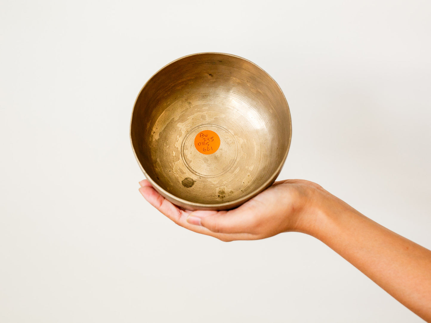 Tara Singing Bowl - Base Note B4 (245 Hz)