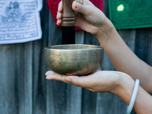 Small Old 'Tara' Singing Bowl - Base Note A3 (215 Hz)