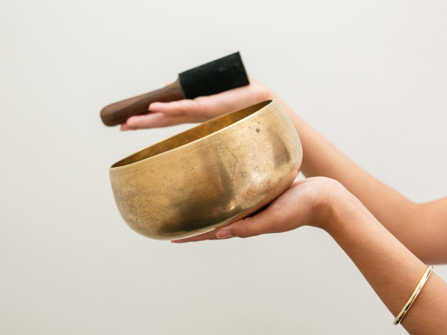 Remuna Singing Bowl - E3 (166 Hz)